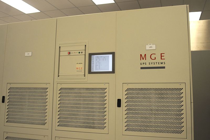 800px-mge_uninterruptible_power_supply_at_nersc